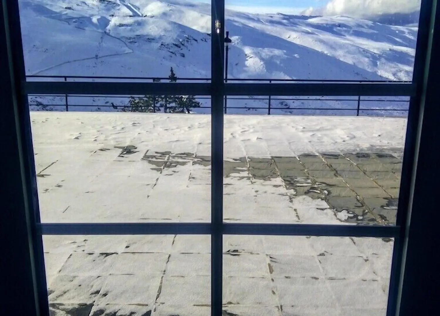 Hotel Montesol Arttyco Sierra Nevada